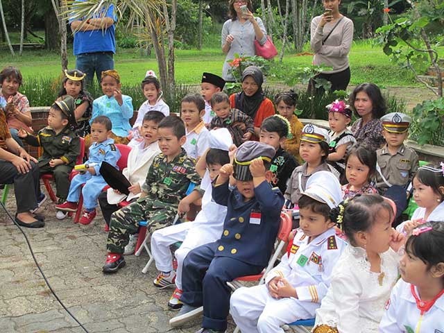 James Kid School Fashion Show Memperingati Hari Pahlawan